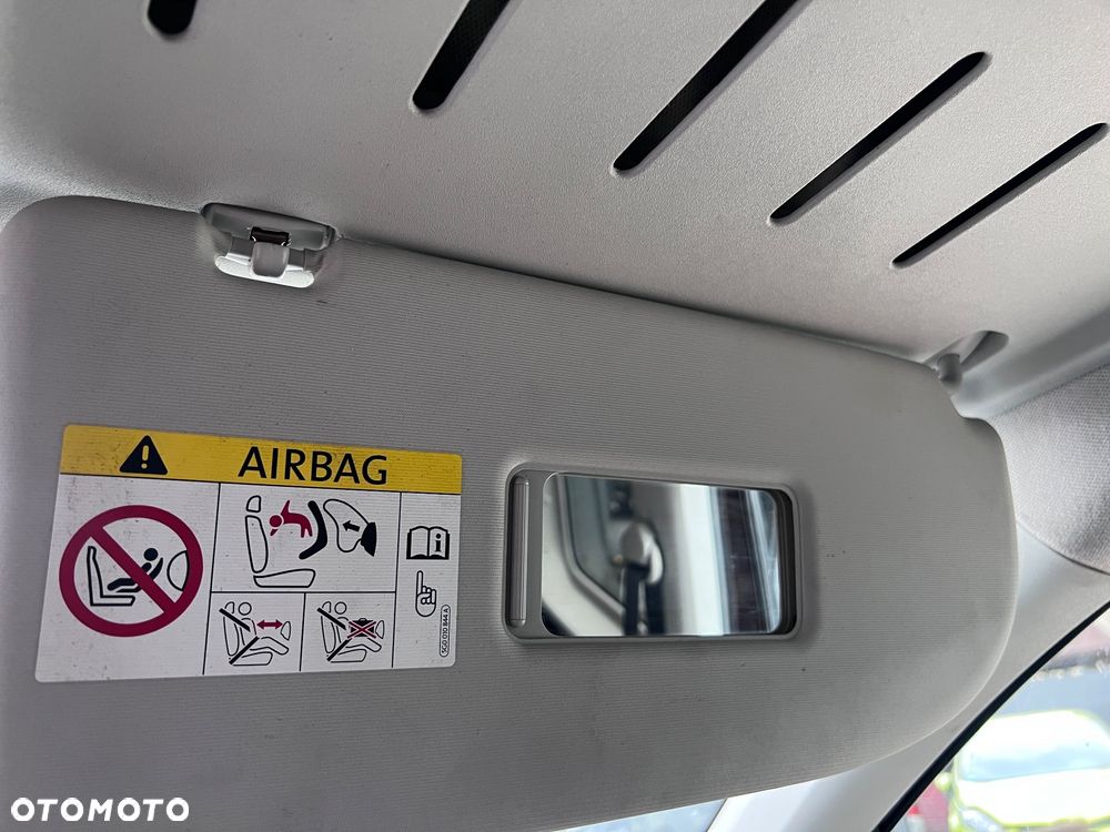 Volkswagen Caddy Maxi 2.0 TDI Trendline Mixt - 34