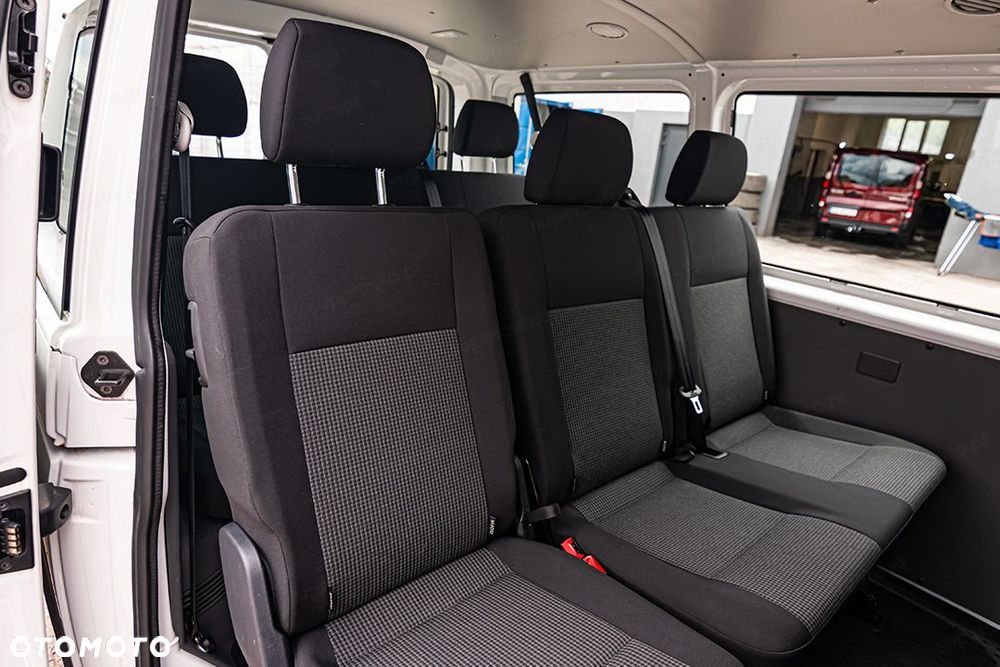 Volkswagen Transporter Kombi L2H1 - 20