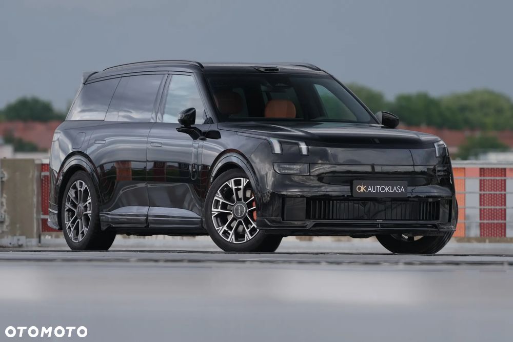 Lynk & Co 900 - 1