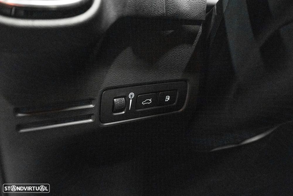 Volvo XC 40 1.5 T5 PHEV R-Design - 20