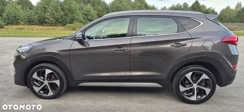 Hyundai Tucson - 8
