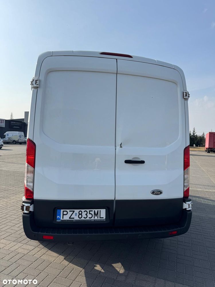 Ford TRANSIT - 3
