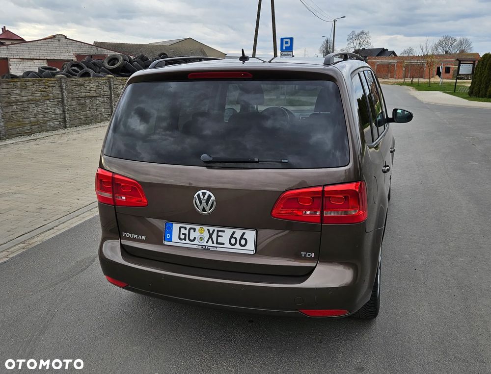 Volkswagen Touran 1.6 TDI DPF BlueMotion Technology Comfortline - 10