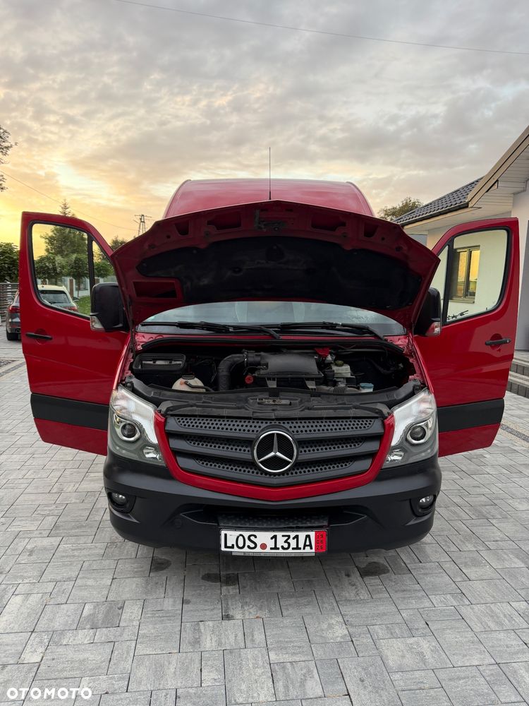 Mercedes-Benz Sprinter - 40
