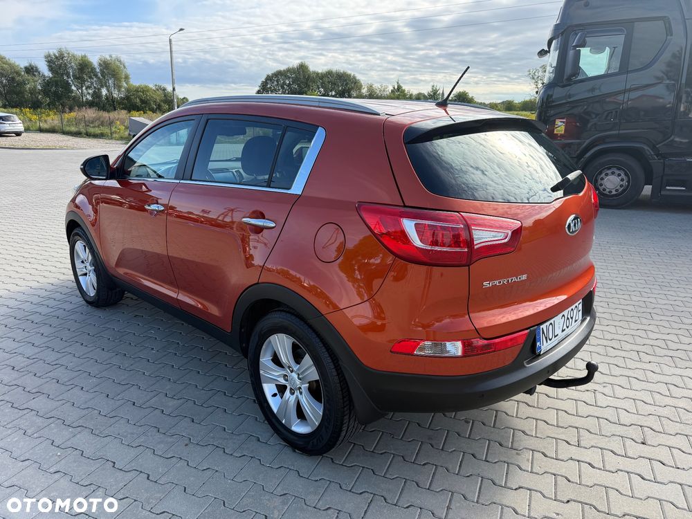 Kia Sportage 1.7 CRDI 2WD ISG Dream-Team Edition - 7