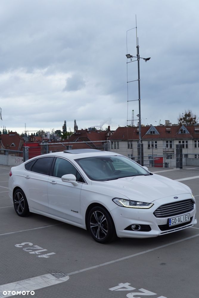 Ford Mondeo - 1