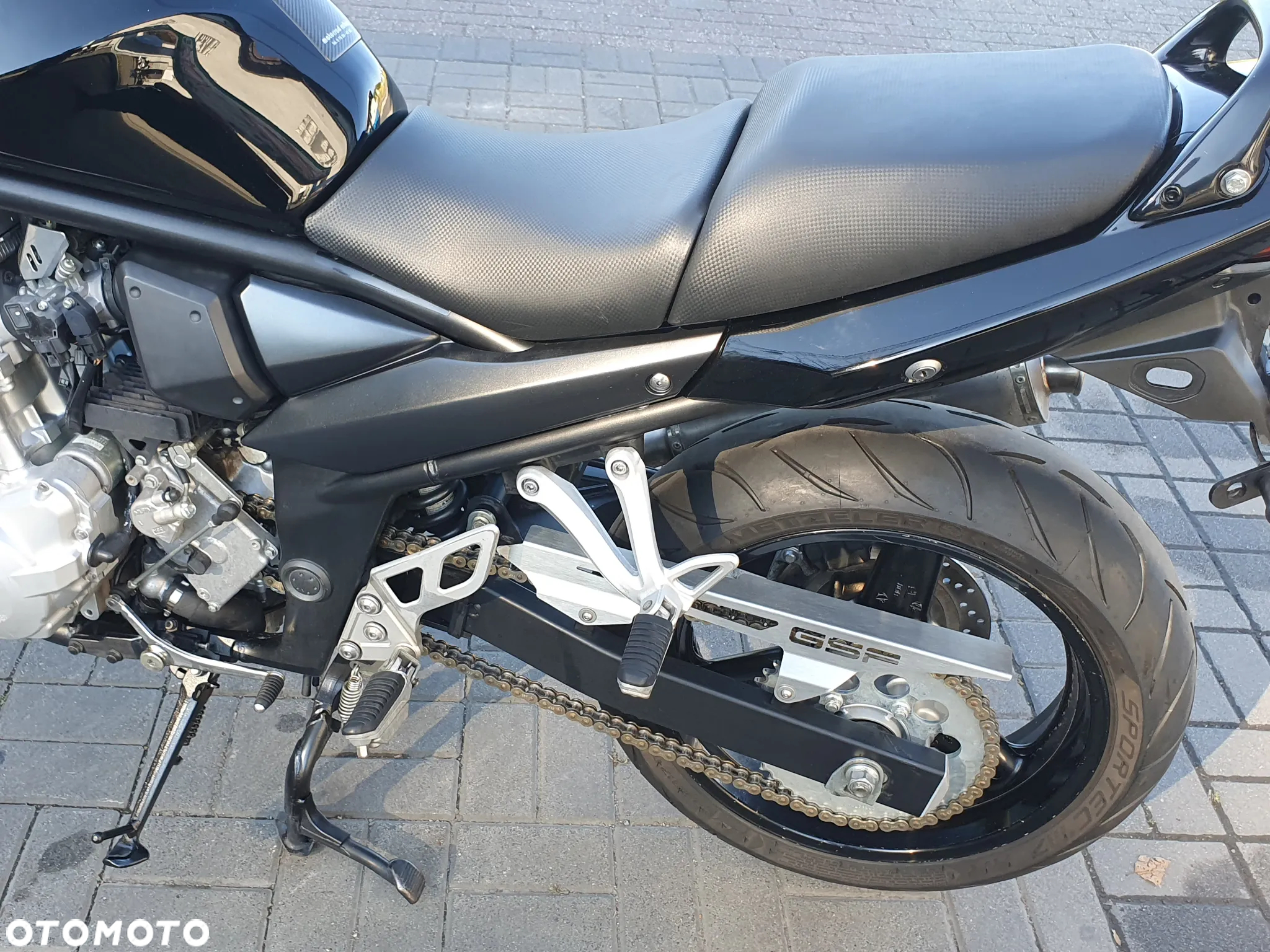 Suzuki Bandit - 32
