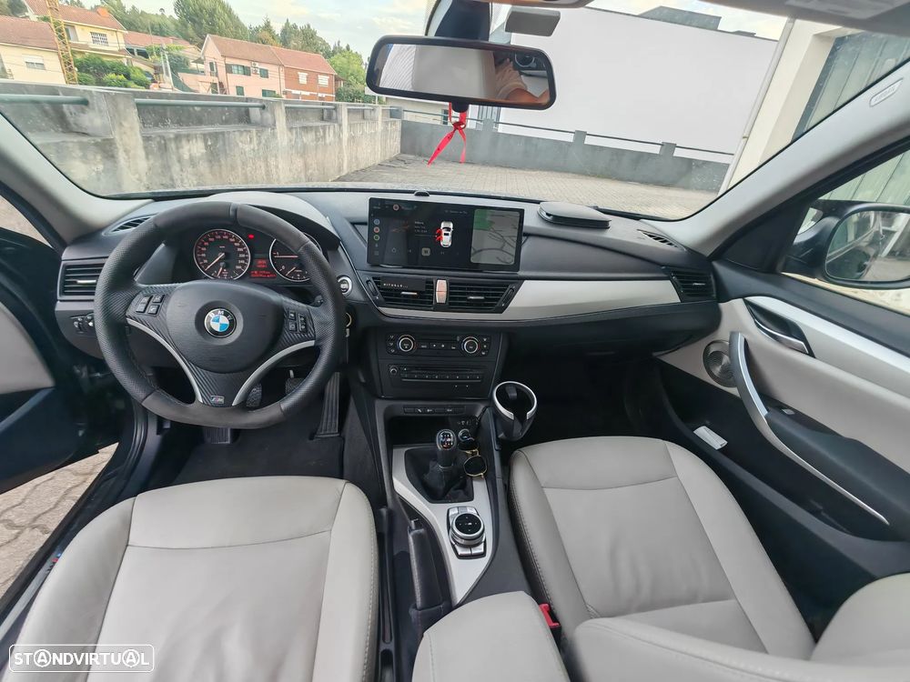BMW X1 18 d sDrive Pack M - 8