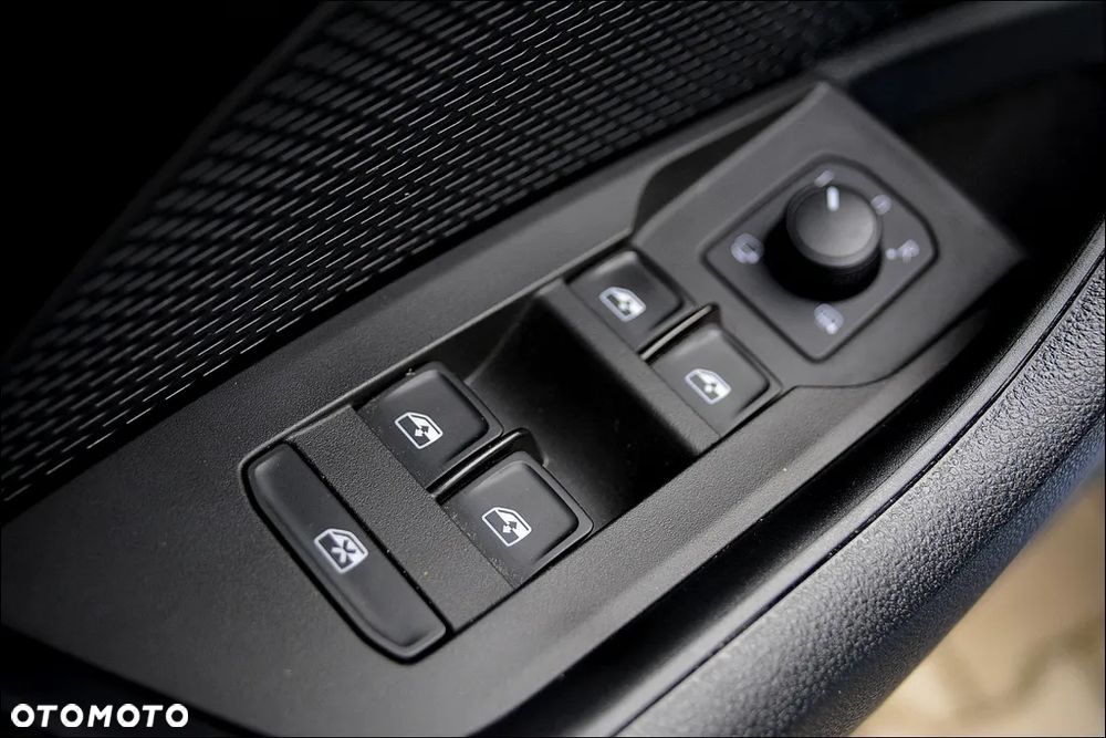 Skoda Octavia Combi 2.0 TDI DSG Ultimate - 26