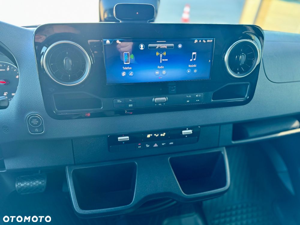 Mercedes-Benz Sprinter 317 Furgon Standard L2H2 - 18