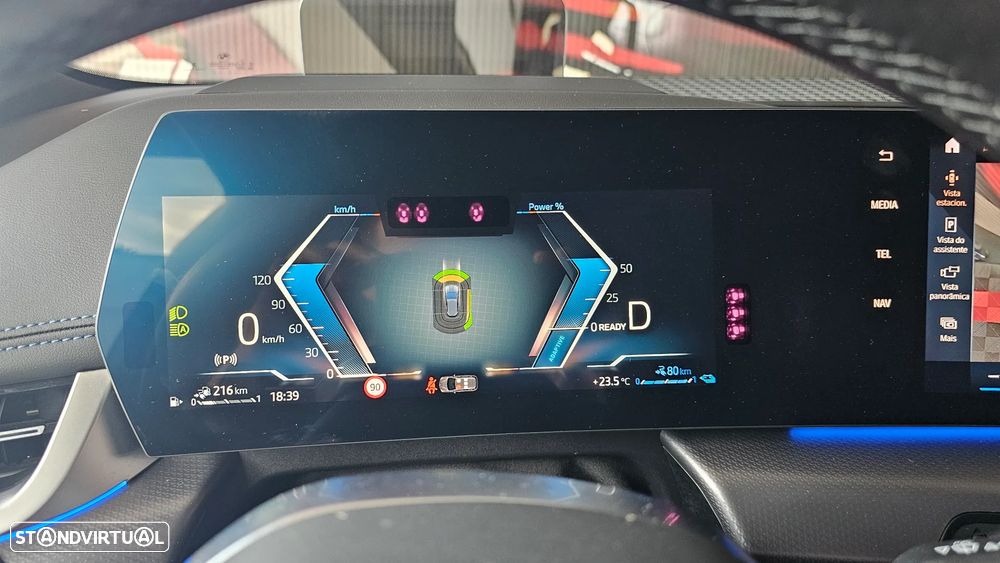 BMW 225xe Active Tourer e xDrive Pack Desportivo M - 13