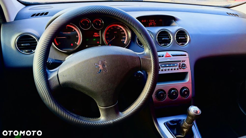 Peugeot 308 - 6