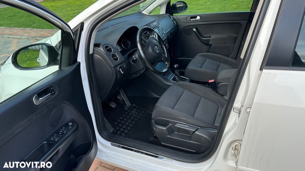 Volkswagen Golf Plus 2.0 TDI DPF Style - 19