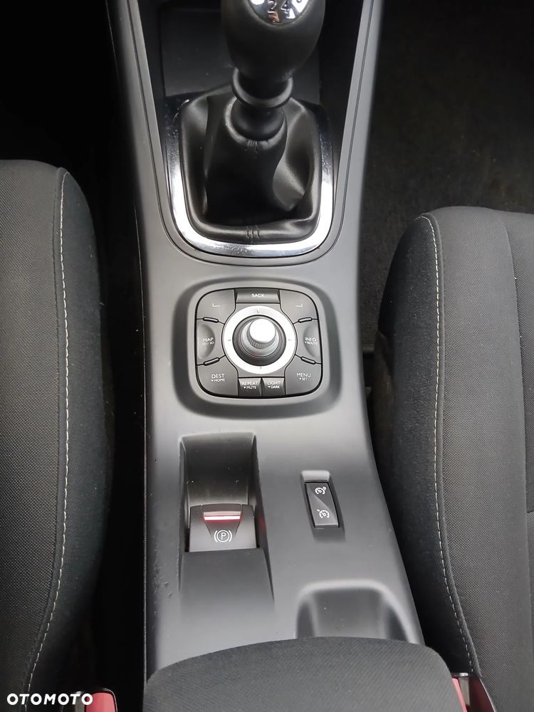 Renault Megane - 11