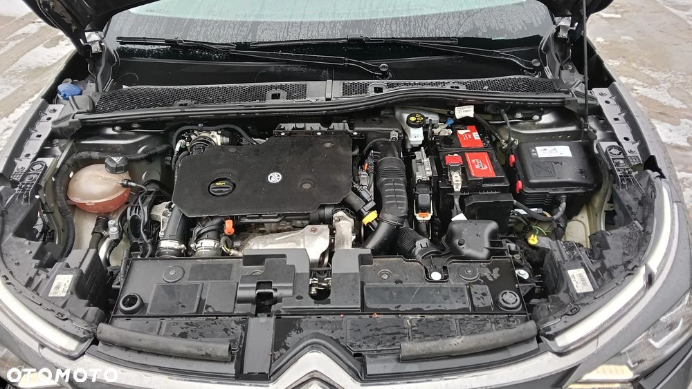 Citroën C4 BlueHDi 130 Stop&Start EAT8 FEEL PACK - 39