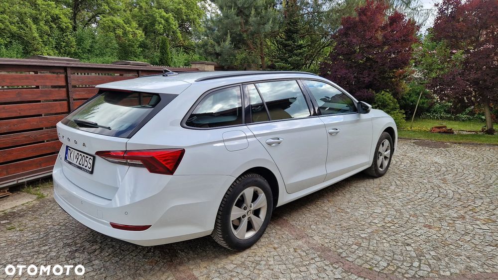 Skoda Octavia 2.0 TDI Ambition DSG - 5