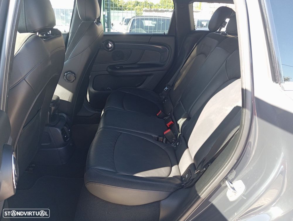 MINI Countryman Cooper SE ALL4 Auto - 21