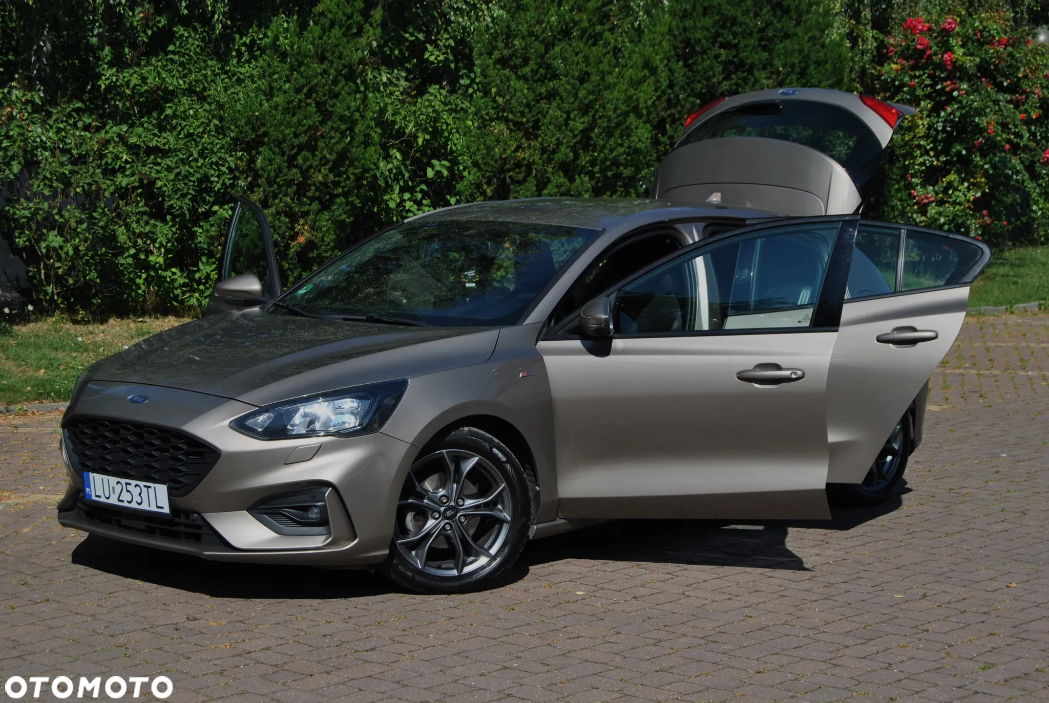Ford Focus 1.5 EcoBlue Start-Stopp-System ST-LINE STYLE - 21