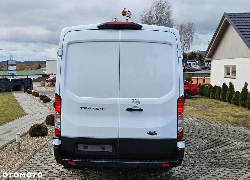 Ford Transit 2.0D 131KM L2H2 Klima Tempomat Kamera zarejestrowany w Polsce - 18