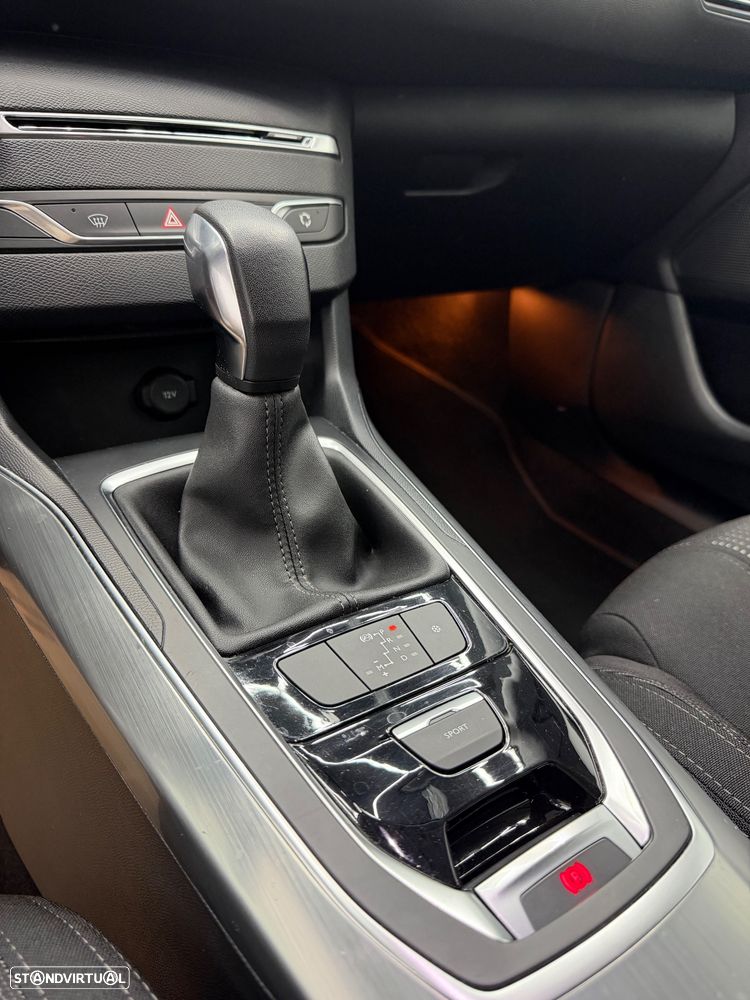 Peugeot 308 - 9