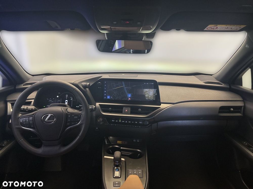 Lexus UX - 20