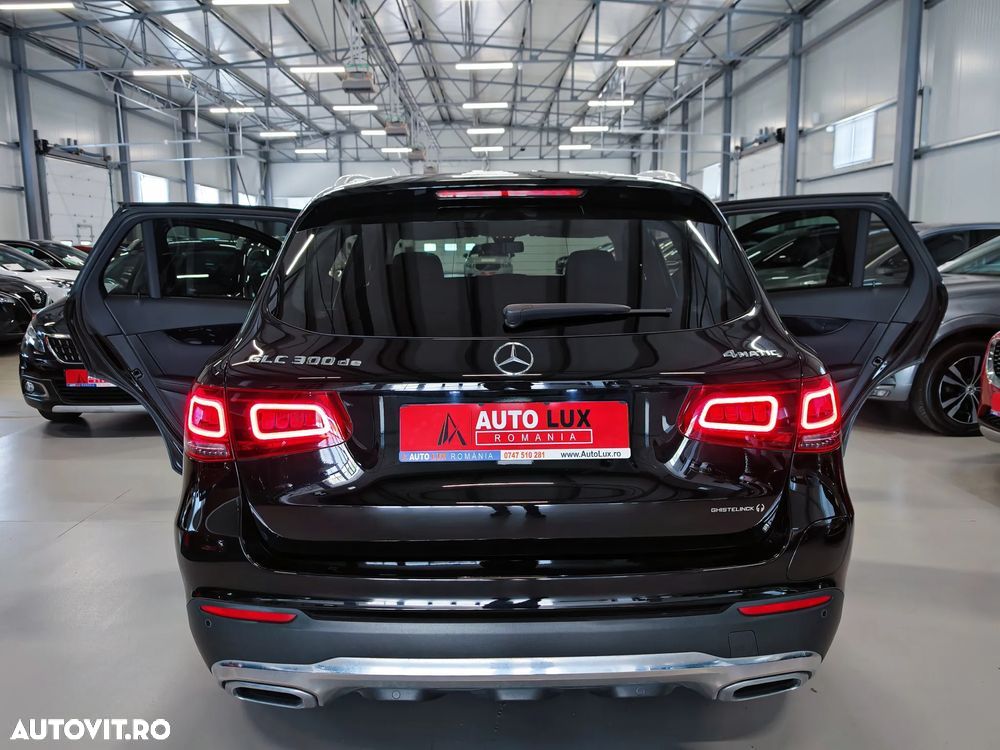 Mercedes-Benz GLC 300 de 4Matic 9G-TRONIC - 18