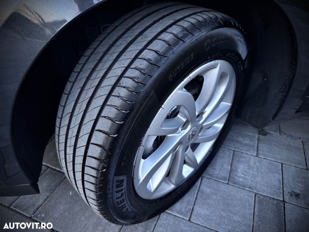 Renault Megane ENERGY dCi 110 Start & Stop LIMITED - 27