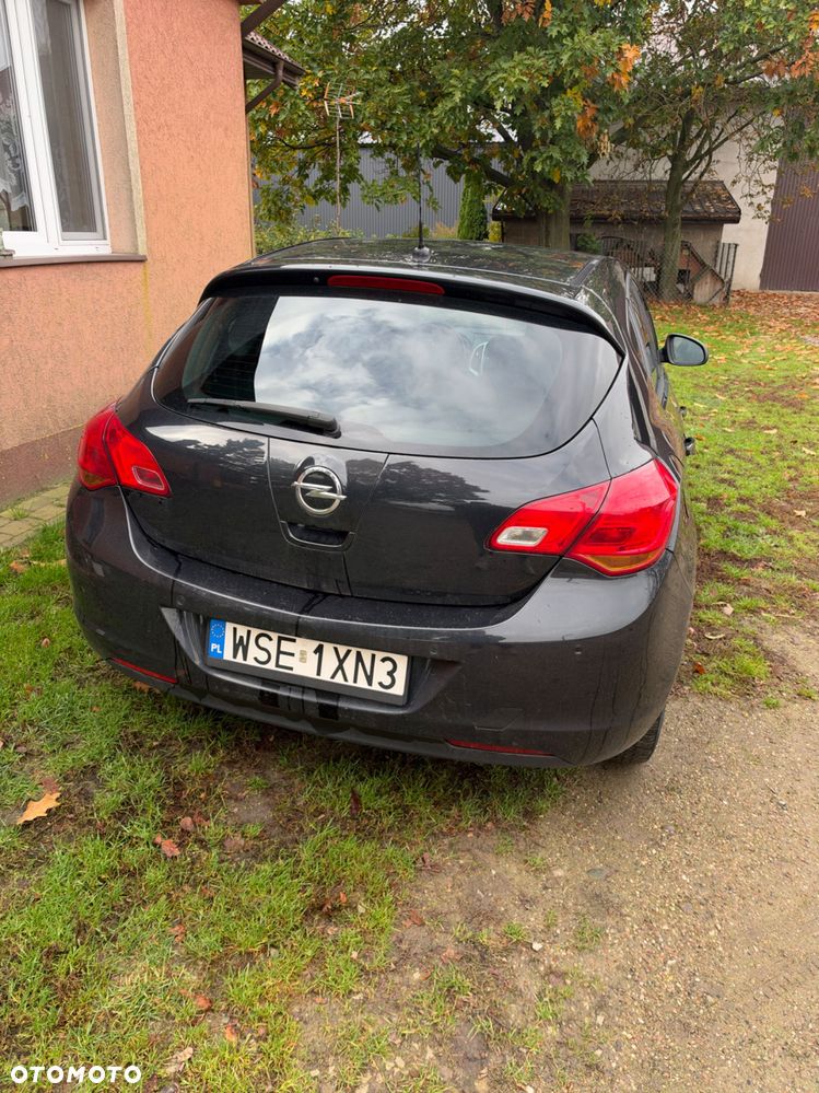 Opel Astra - 6