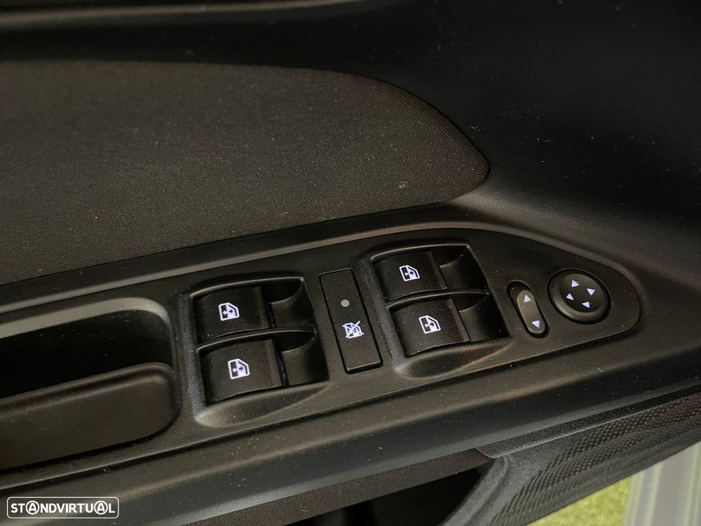 Fiat Tipo Station Wagon 1.3 Multijet Life - 28