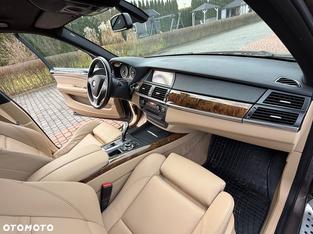 BMW X5 xDrive40d Edition Exclusive - 26