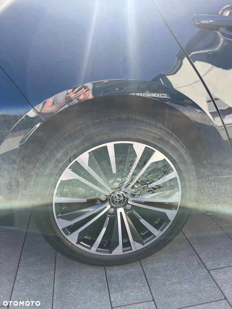 Toyota Corolla 1.8 Hybrid Style - 21