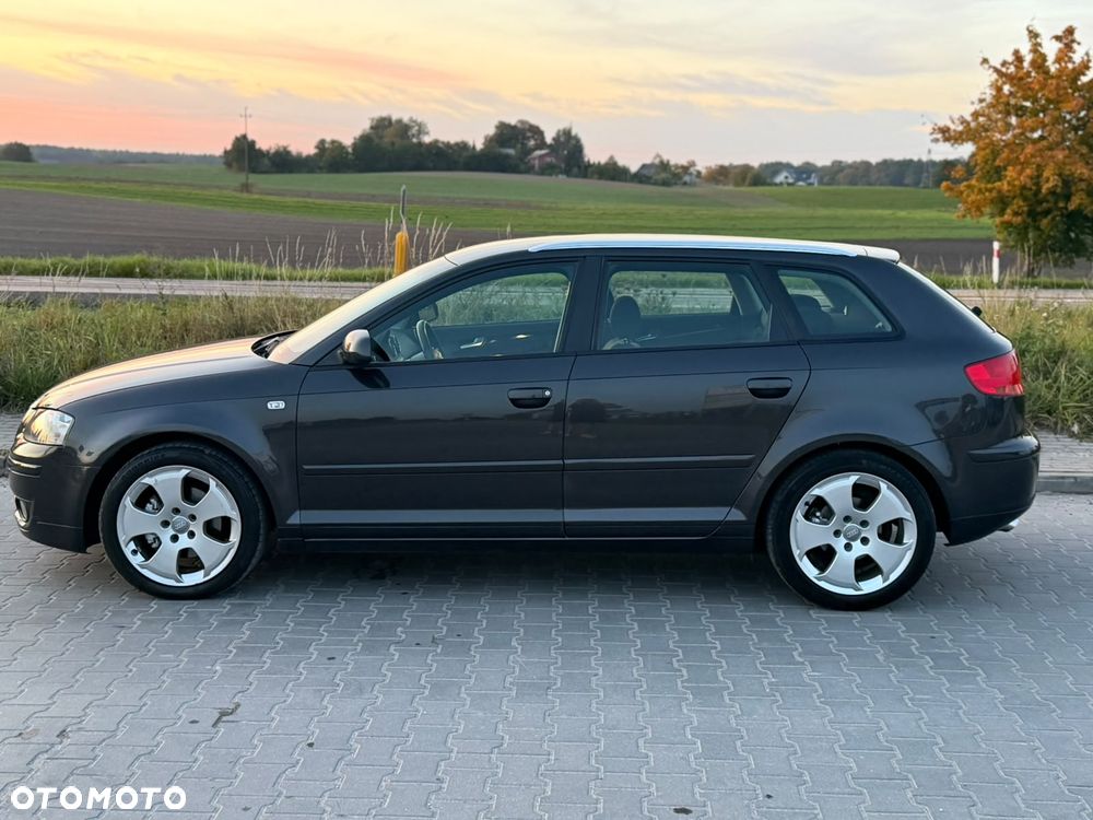 Audi A3 Sportback - 7