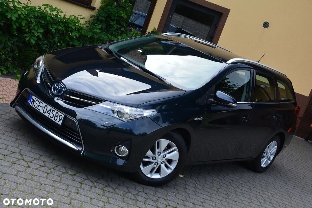 Toyota Auris Hybrid 135 Prestige - 1