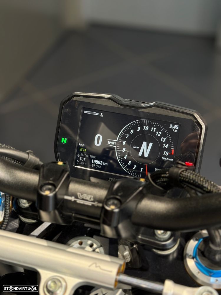 Ducati Streetfighter V4 S - 8
