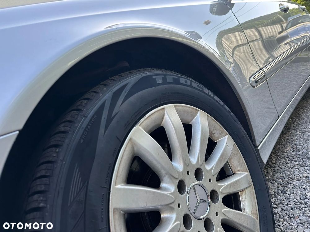 Mercedes-Benz Klasa E 200 Kompressor Elegance - 26