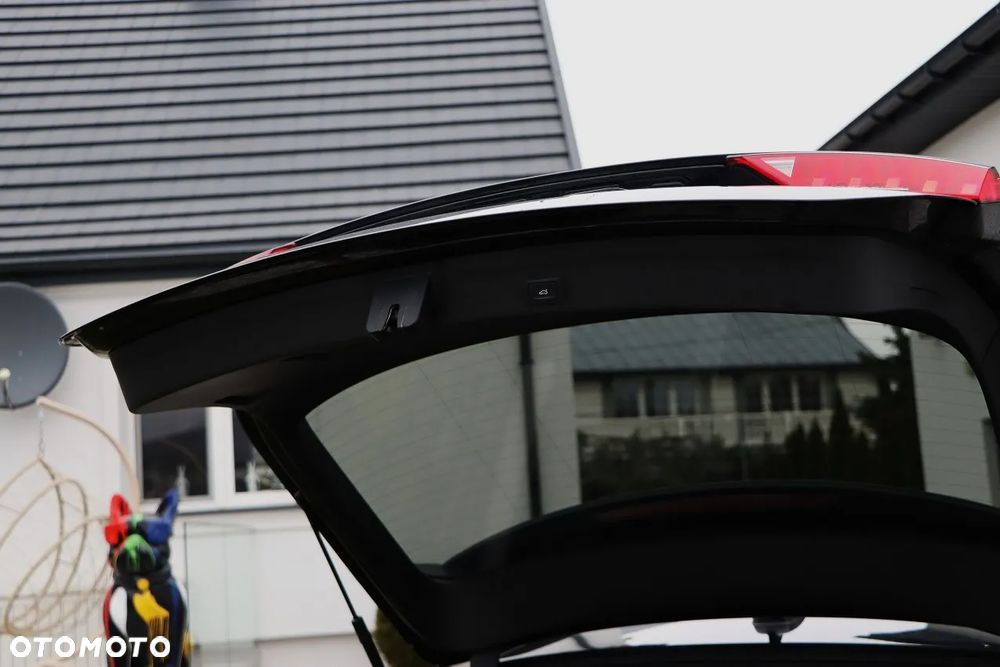 Audi A6 Avant 40 TDI quattro S tronic sport - 25