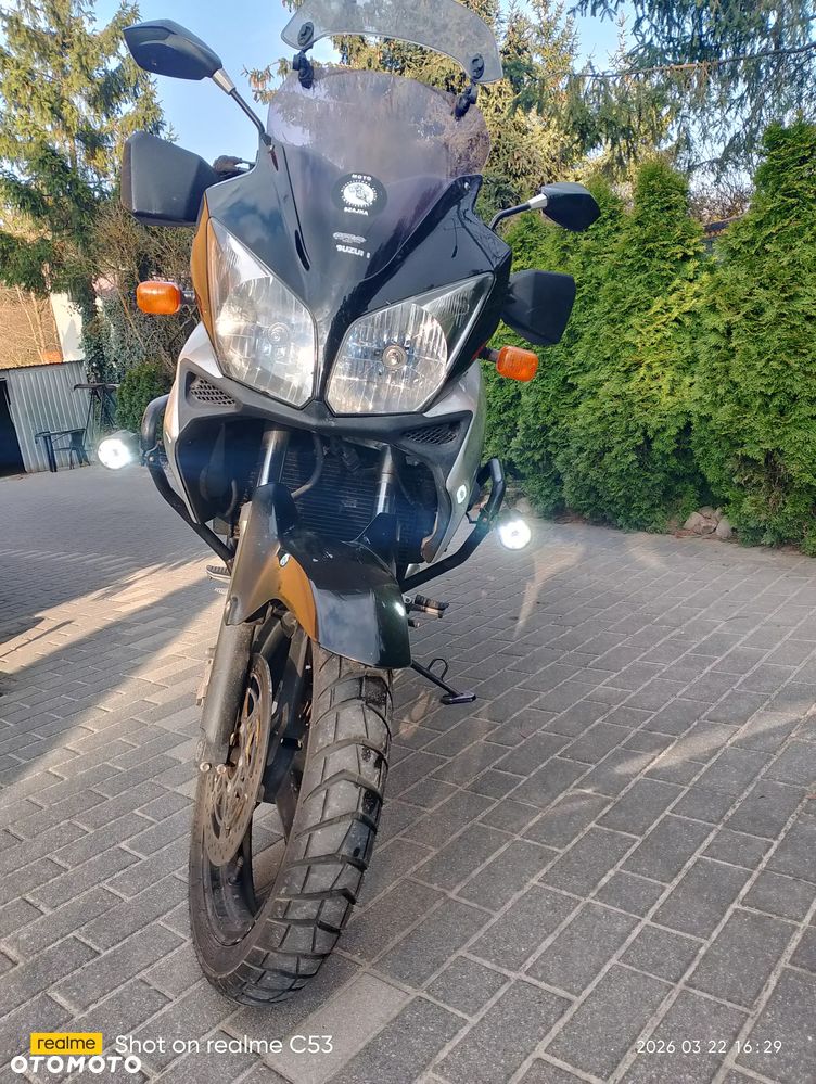 Suzuki V-STROM - 6