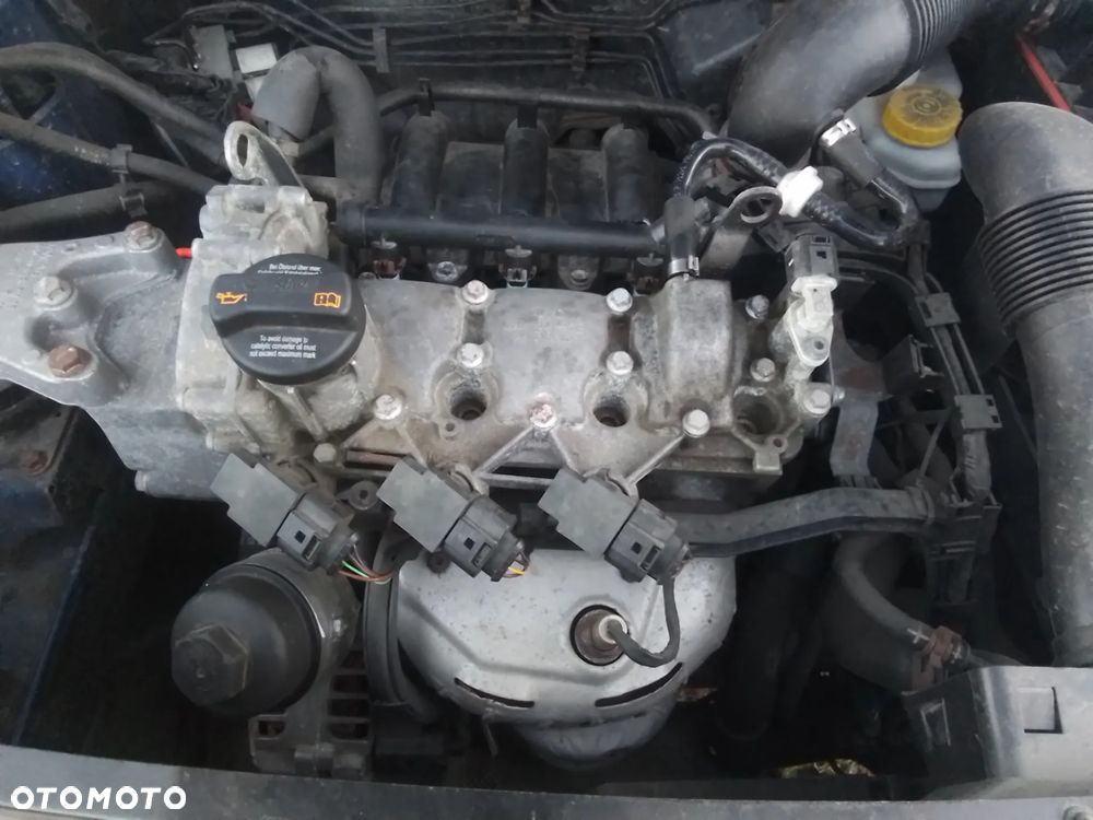 Volkswagen Fox 1.2 - 9