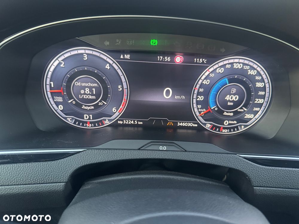 Volkswagen Passat - 33