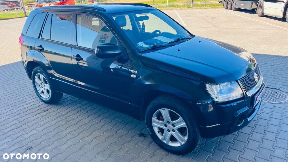 Suzuki Grand Vitara 1.9 DDiS Premium EU5 - 30