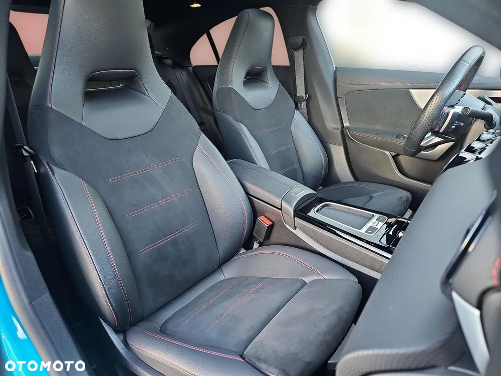 Mercedes-Benz CLA 220 4Matic 8G-DCT Edition AMG Line - 13