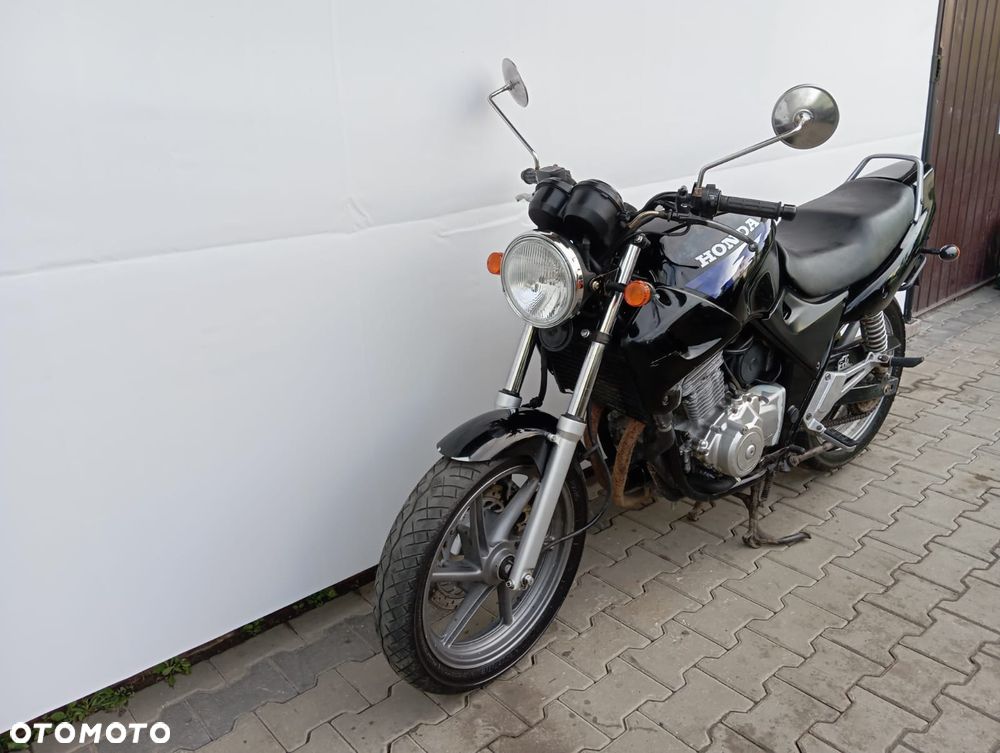 Honda CB - 4