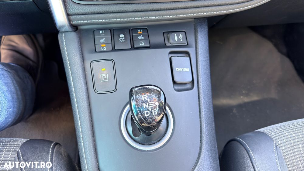Toyota Auris 1.8 VVT-i Automatik Executive - 8