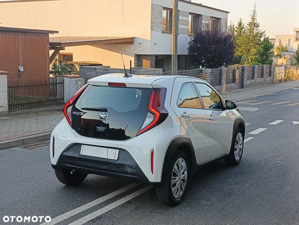 Toyota Aygo X 1.0 VVT-i Style CVT - 18