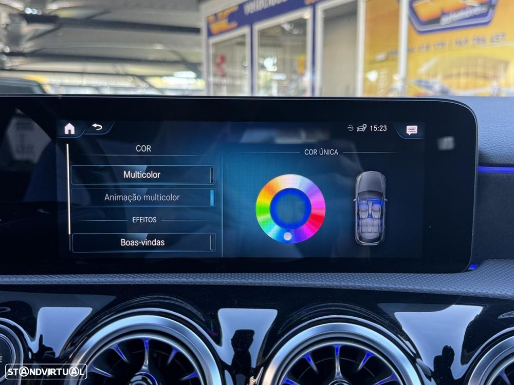 Mercedes-Benz A 250 e AMG Line - 33