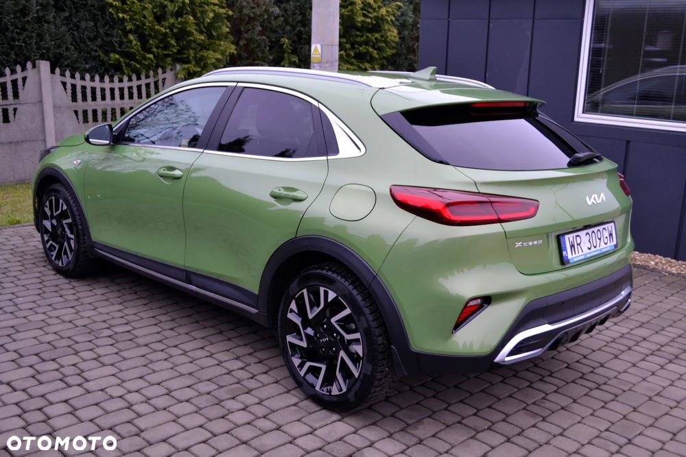 Kia XCeed - 18