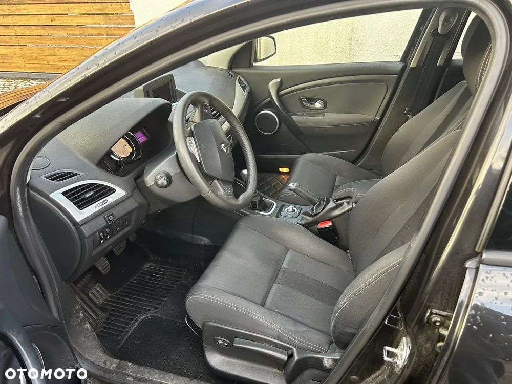 Renault Megane 1.6 16V Exception - 8