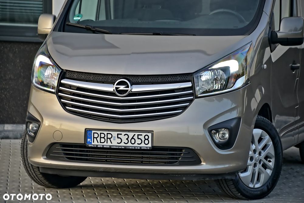 Opel Vivaro - 13