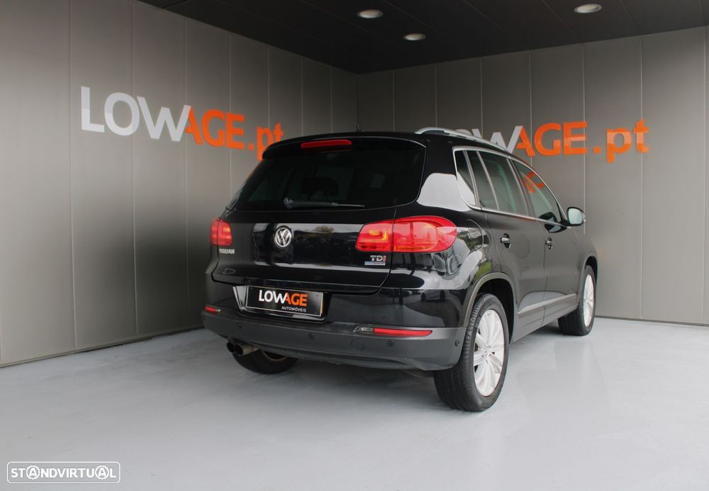 VW Tiguan 2.0 TDi Sport BlueMotion - 17