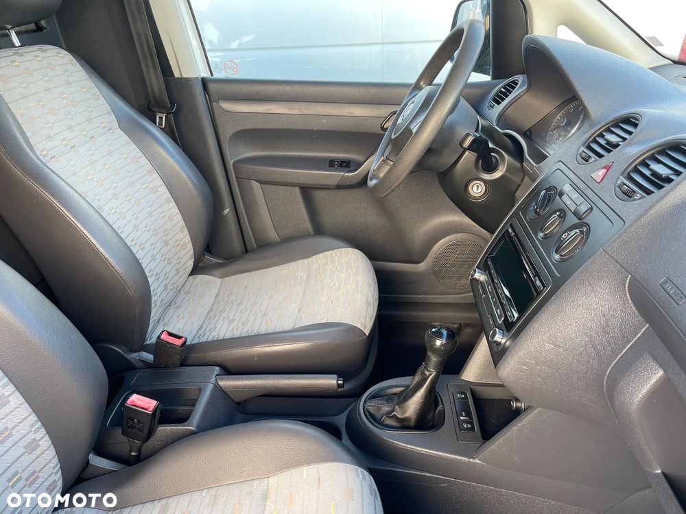 Volkswagen Caddy - 24